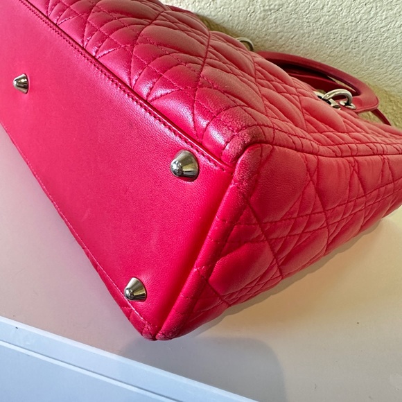 Authentic Christian Dior Large bag - Picture 4 of 10